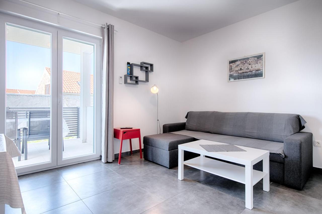 Apartmani Dule Komiža Buitenkant foto