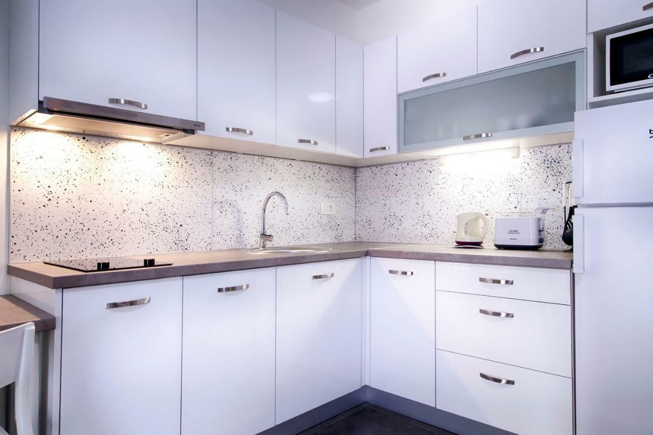 Apartmani Dule Komiža Buitenkant foto